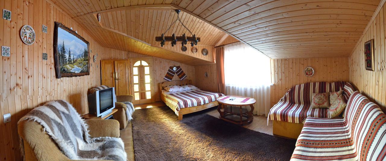 Hotel Karpatskyi Gomin à Vorokhta Extérieur photo