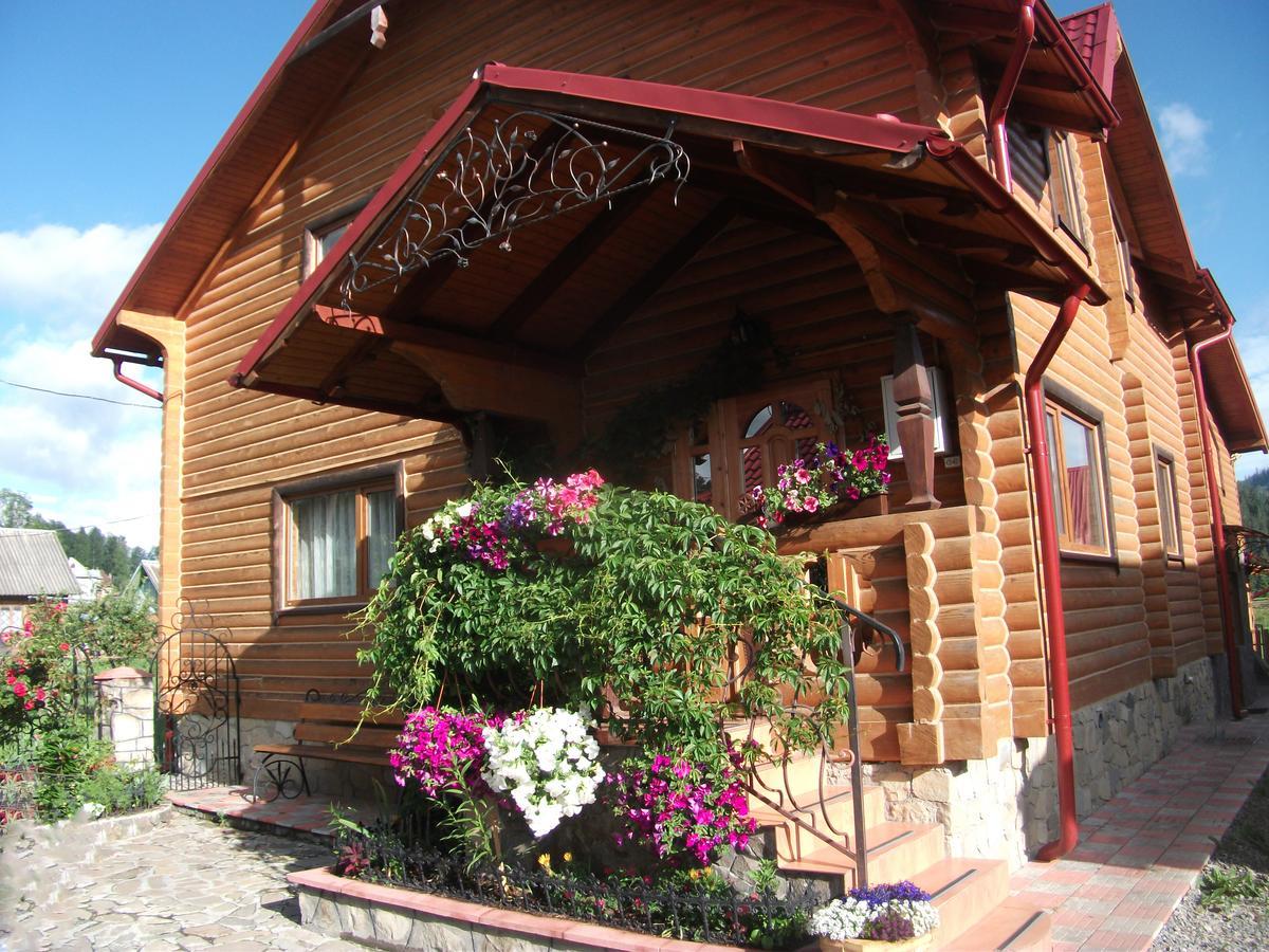 Hotel Karpatskyi Gomin à Vorokhta Extérieur photo
